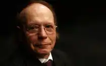 Эдвард Радзинский: жены и дети. Личная жизнь и ДТП, погубившее девушку