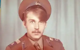 Кириллу Полухину 53 года: как живет актер, который оправдывает своих «героев-негодяев», его жена красавица-актриса и сын