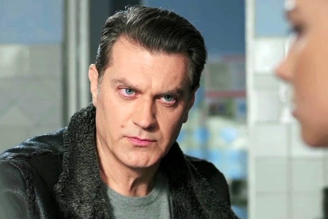 Алексей Зубков (кадр из фильма «Голос ангела»)