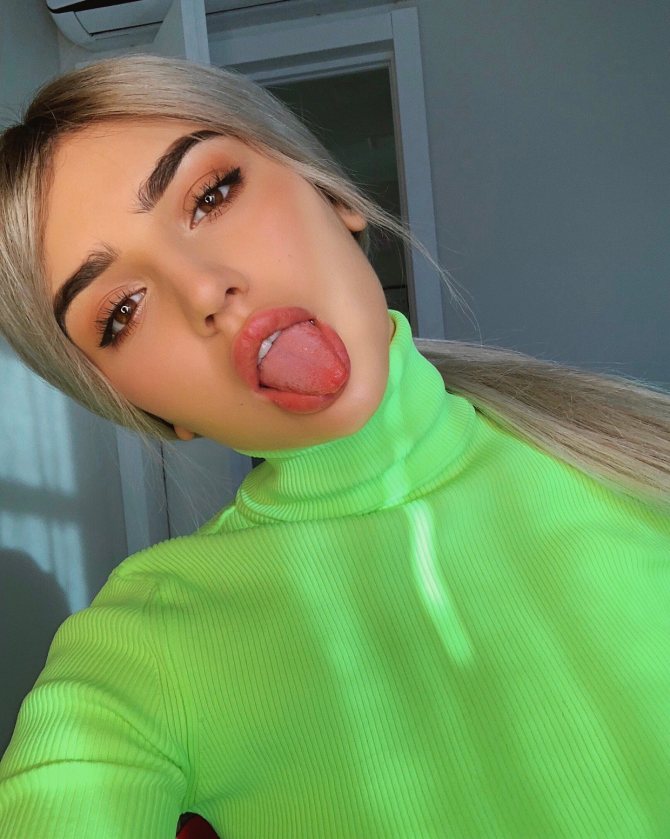 Дина Саева: биография блогерши из TikTok