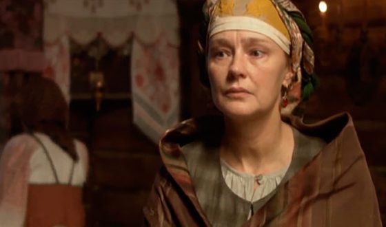 Елена Дробышева в сериале «В лесах и на горах»