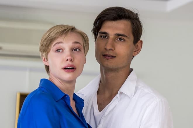 Марина Васильева и Иван Шахназаров в фильме «Не свадебное путешествие»