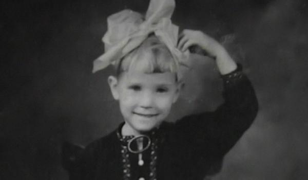 На фото: Светлана Светличная в детстве