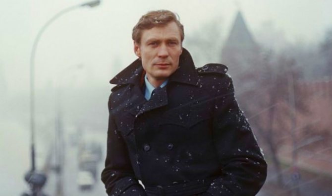 После 30 лет брака актер ушел из семьи